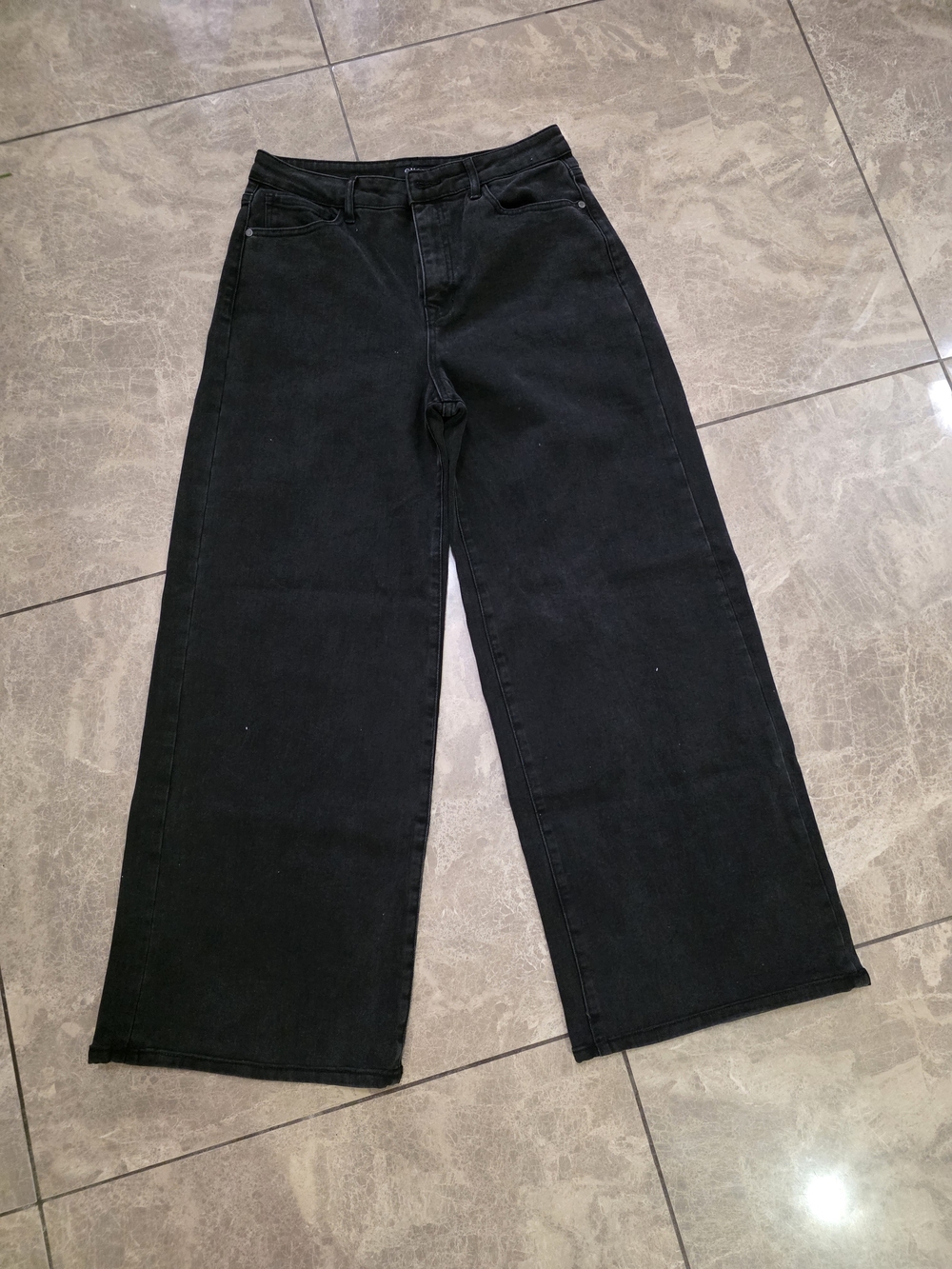 Guess High-Rise Wide-Leg Jeans - Black